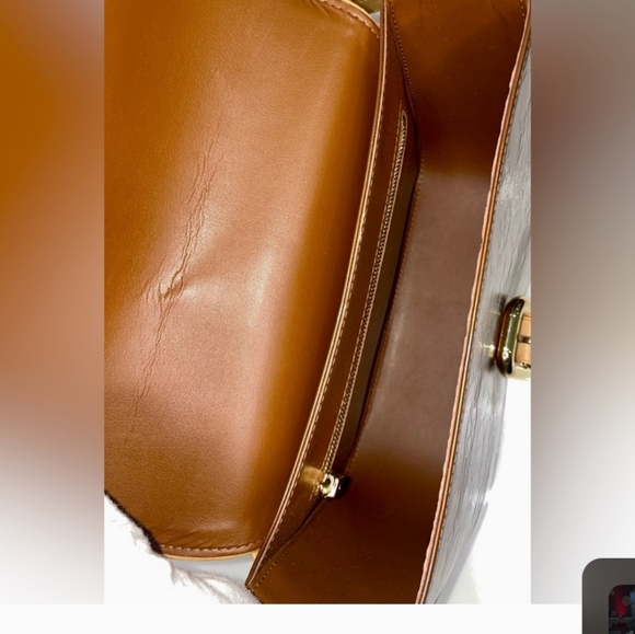 Auth BRONZE VERNIS CROSSBODY - Picture 6 of 10